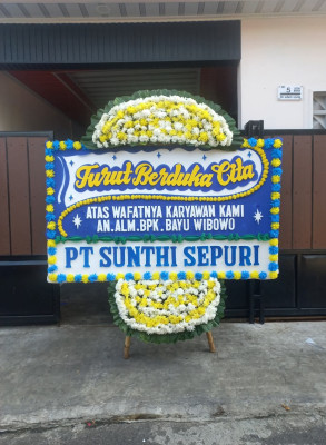 Papan Bunga Duka di Sungai Liuk